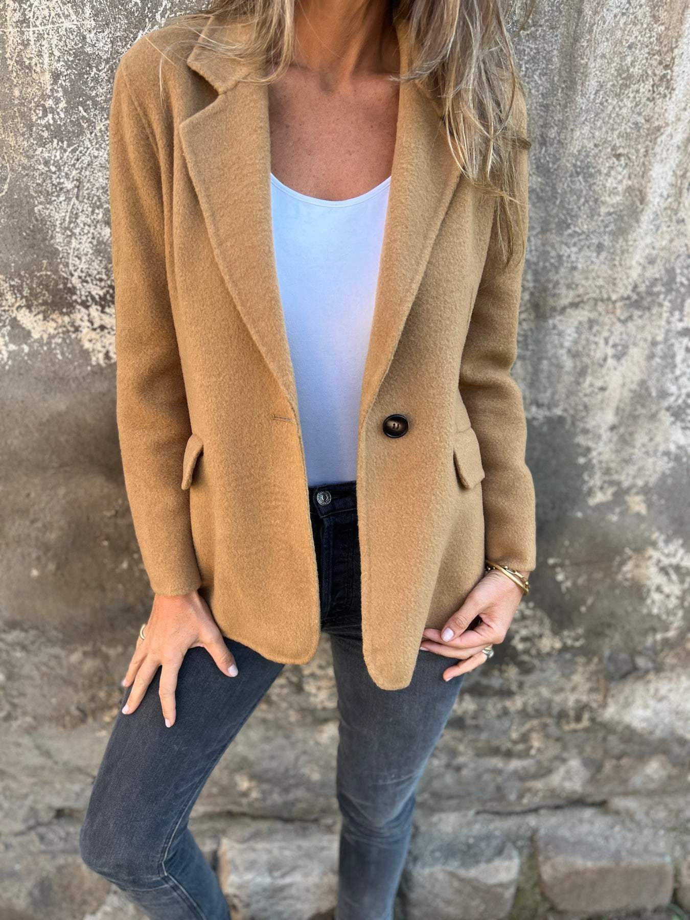 Vivienne - Effortlessly Chic Relaxed Blazer
